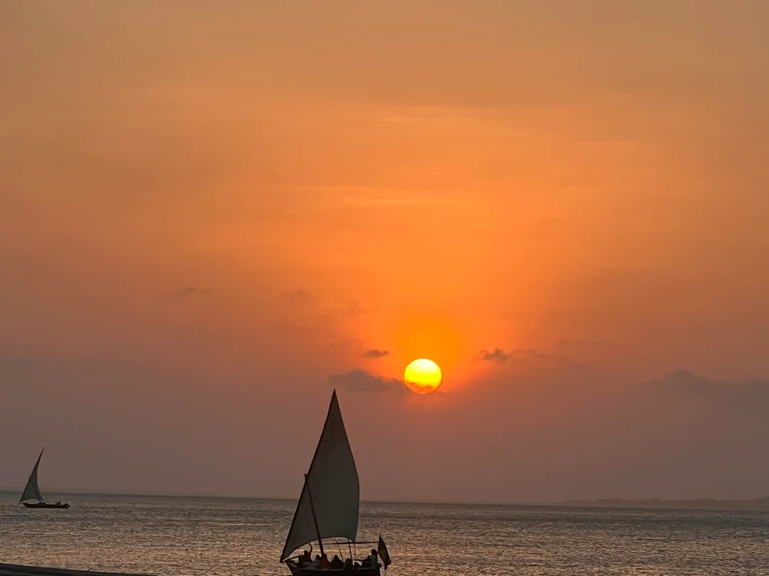 Lamu sunset dhow cruise